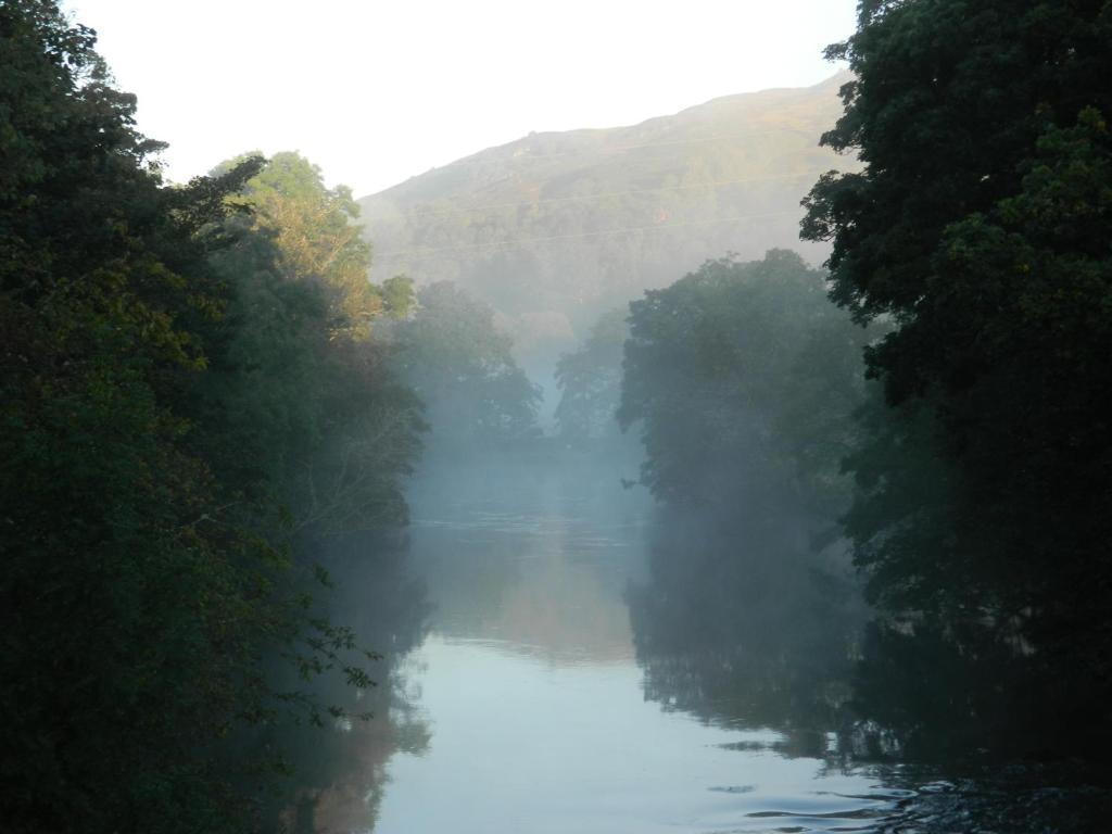 The Bridge Of Lochay Hotel Killin Exterior foto
