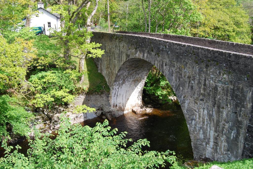 The Bridge Of Lochay Hotel Killin Exterior foto
